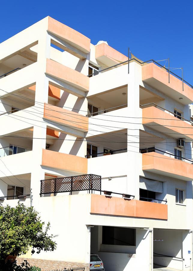 לרנקה Penelope Court Apartment 102 מראה חיצוני תמונה
