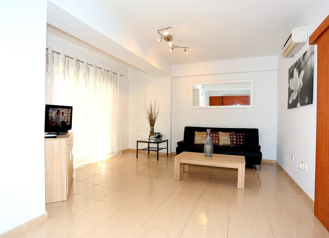 לרנקה Penelope Court Apartment 102 מראה חיצוני תמונה