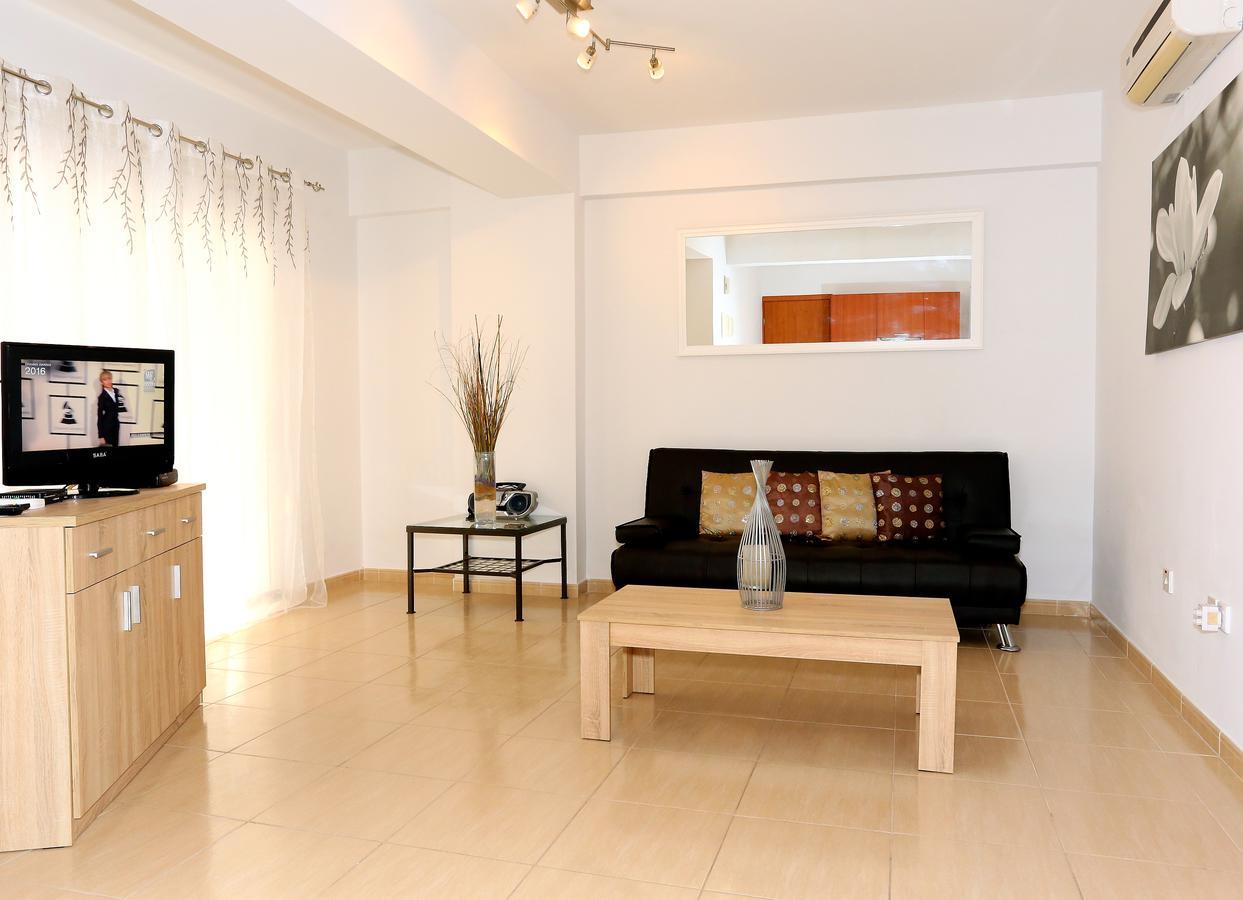 לרנקה Penelope Court Apartment 102 מראה חיצוני תמונה